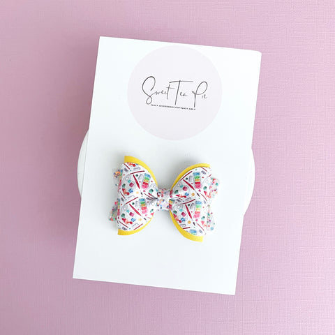 Little Artist Pinched Loop Hair Bow