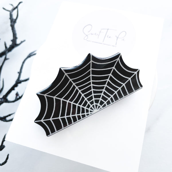 Spider Web Claw Clip