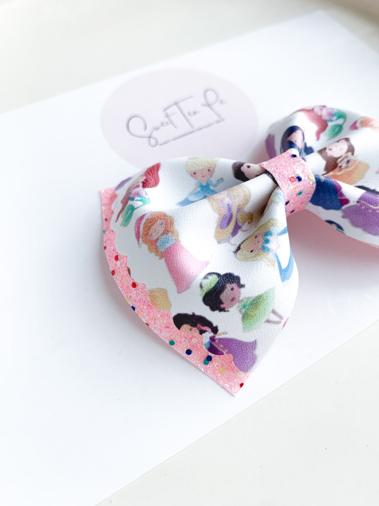 Princess Party Scalloped Edge Hair Bow