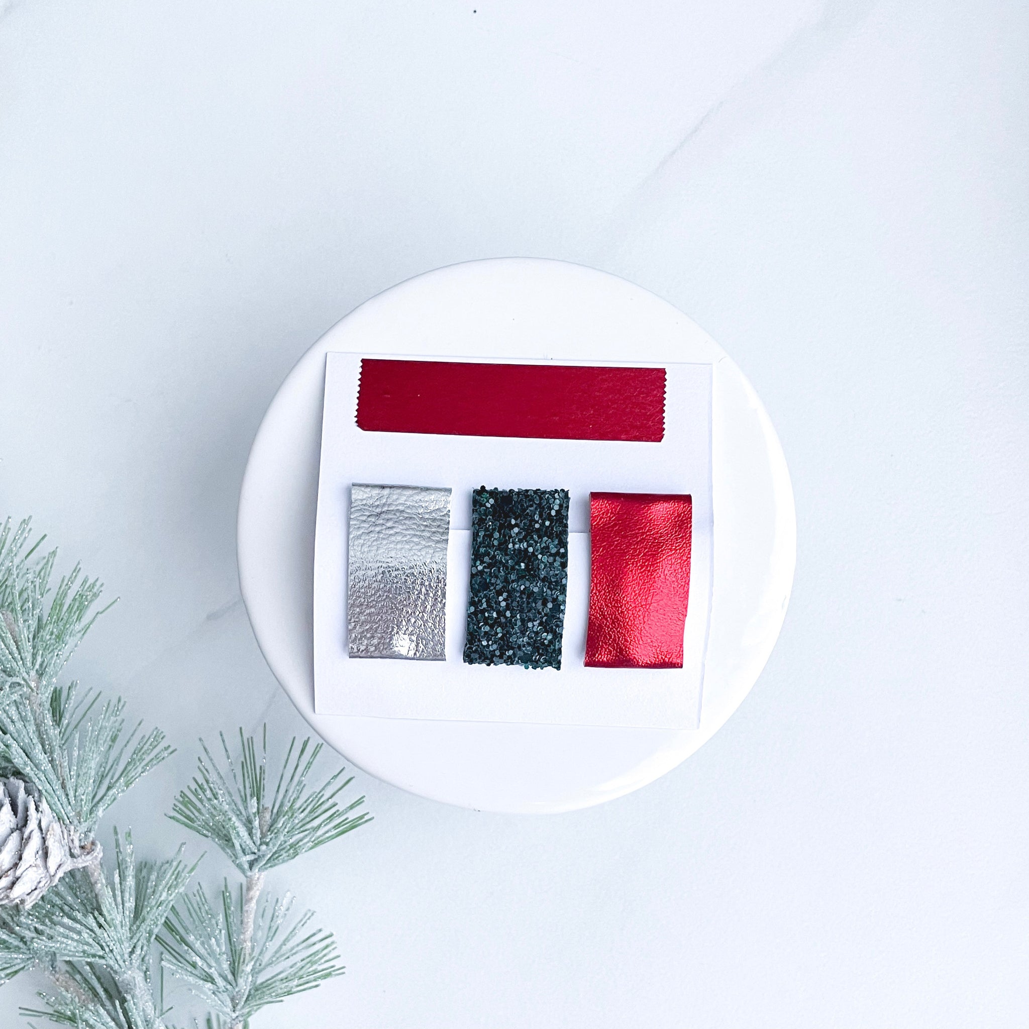 Classic Christmas Tiny Snap Clip Set