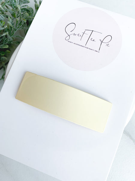 Pale Yellow Waterproof Snap Clip