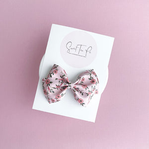 Chateau Rose Lu Hair Bow