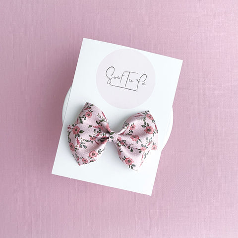 Chateau Rose Lu Hair Bow