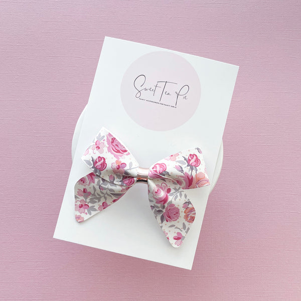 Love Bouquet Schoolgirl Bow