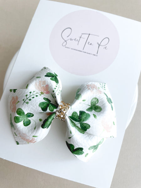 Field of Clovers Lu Hair Bow
