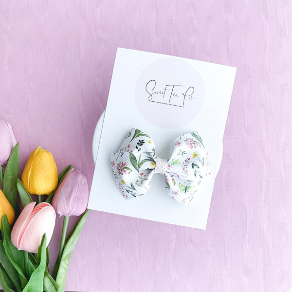 Butterfly Garden Lu Hair Bow