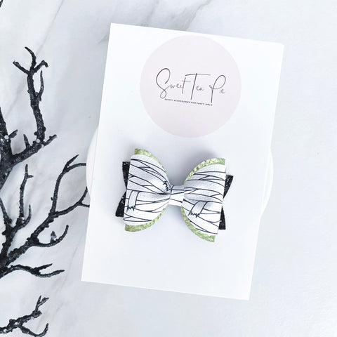 Mummy Pinched Loop Hair Bow