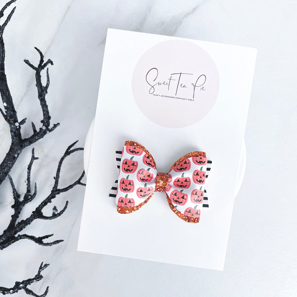 Pumpkin Pinched Loop Hair Bow