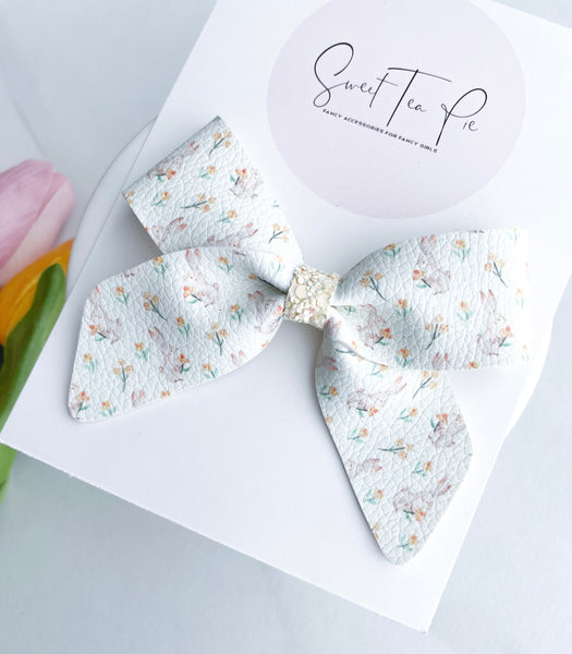 Bunny Garden Schoolgirl Bow