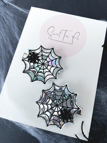 Spider Web Glam Clip