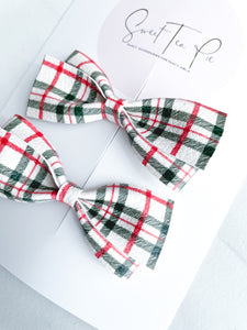 Holiday Plaid Twisted Pigtail Bows