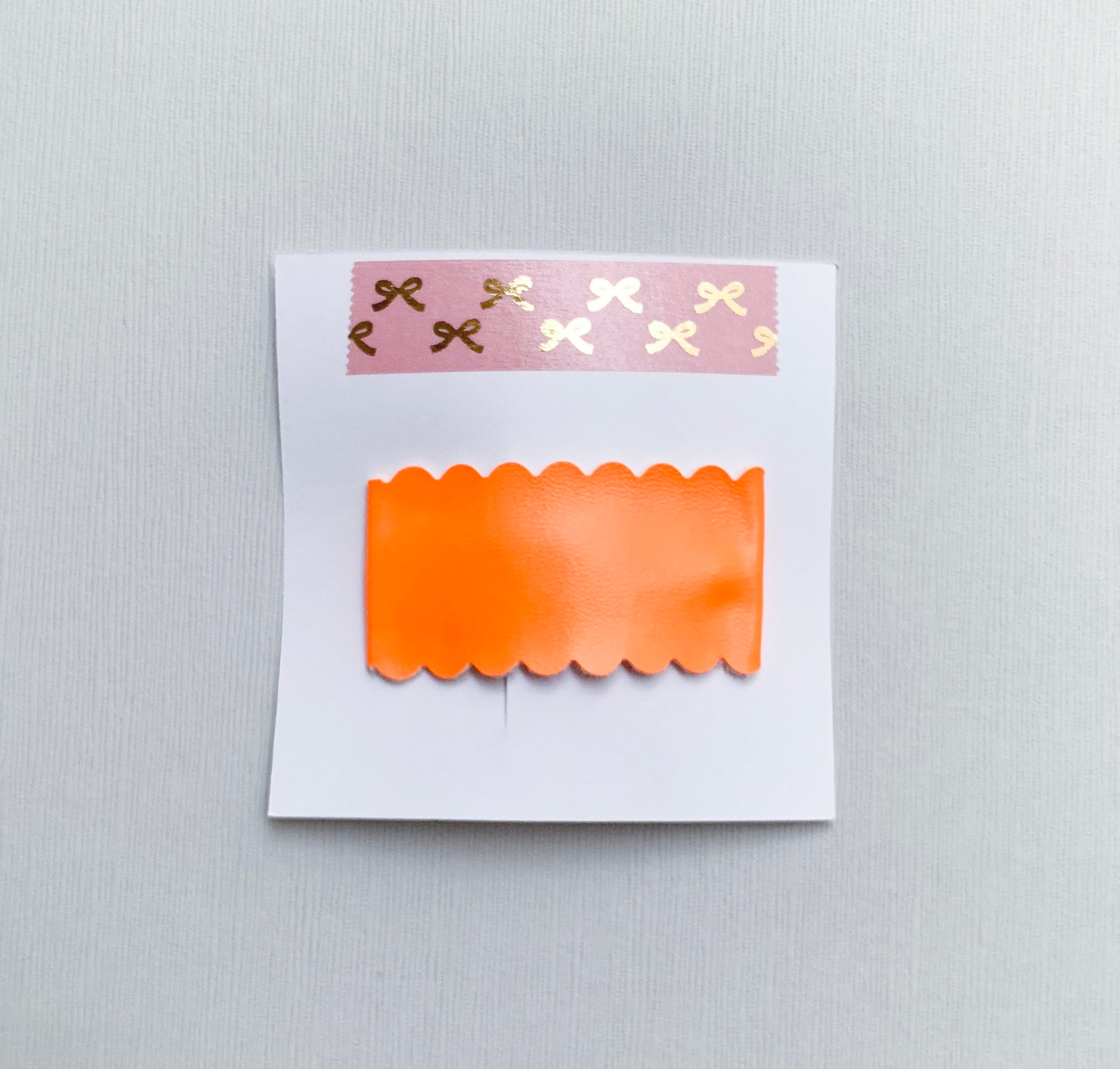 Neon Orange Scalloped Snap Clip